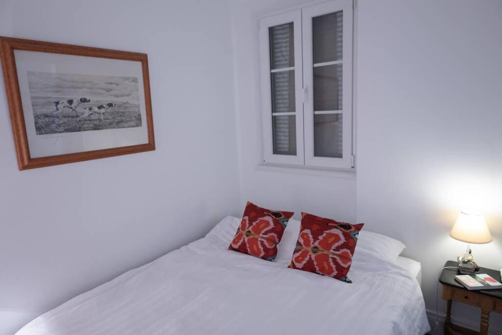 Charming Colonial Flat In Historic Building Apartment ยิบรอลตาร์ ภายนอก รูปภาพ